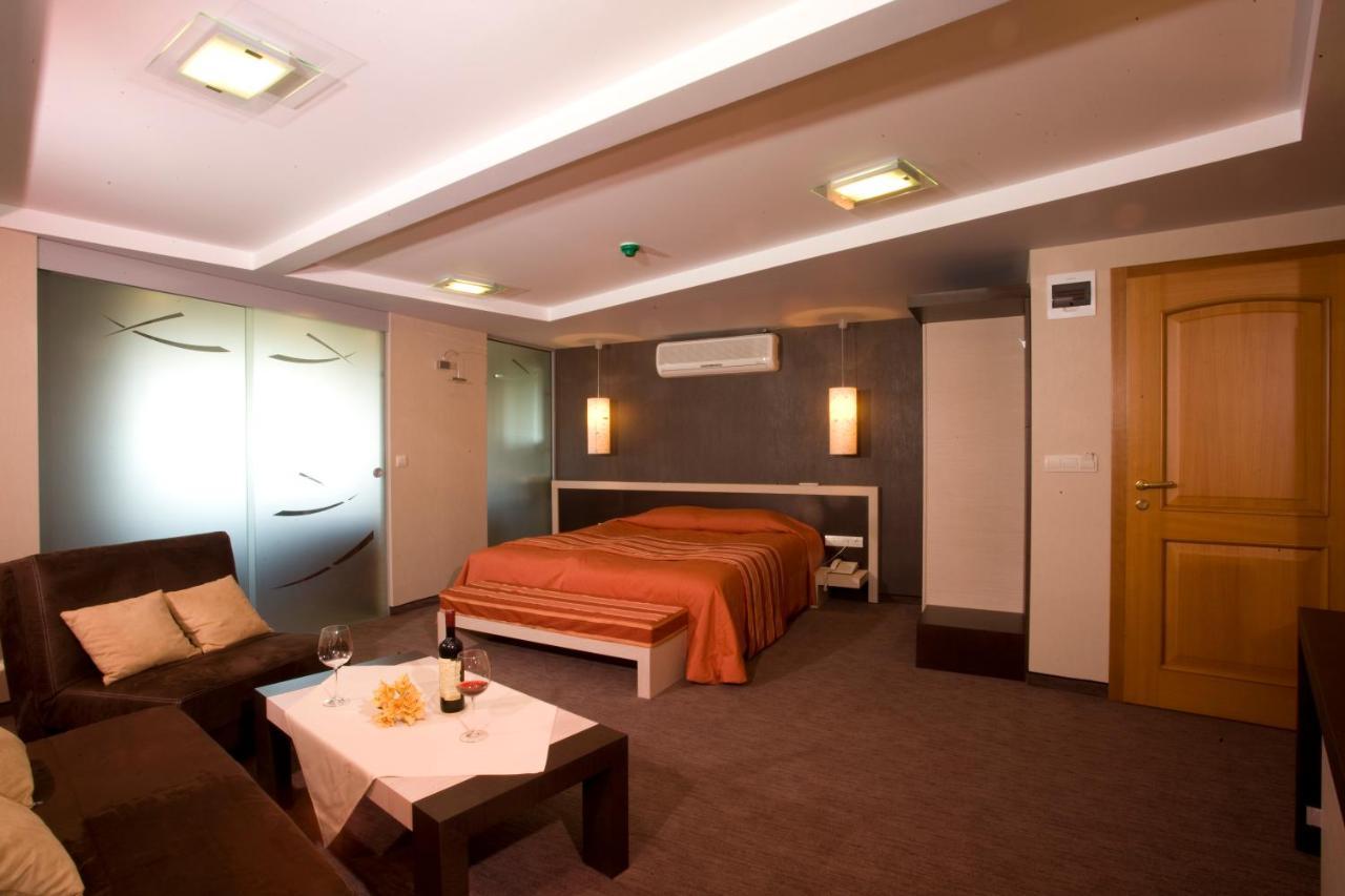 Edi Hotel Sofia Luaran gambar