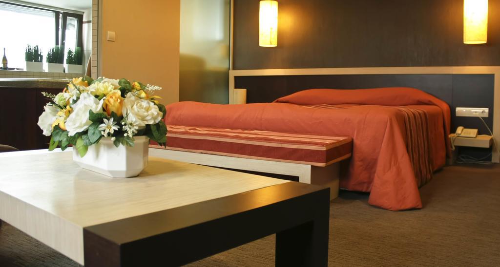 Edi Hotel Sofia Bilik gambar