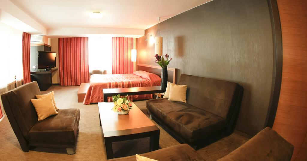 Edi Hotel Sofia Bilik gambar